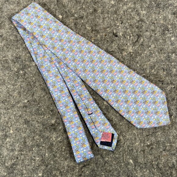 Vineyard Vines  Boys / Short Mens Tie Blue Desert Island Guitar Pink Whale ~51" - Picture 3 of 7